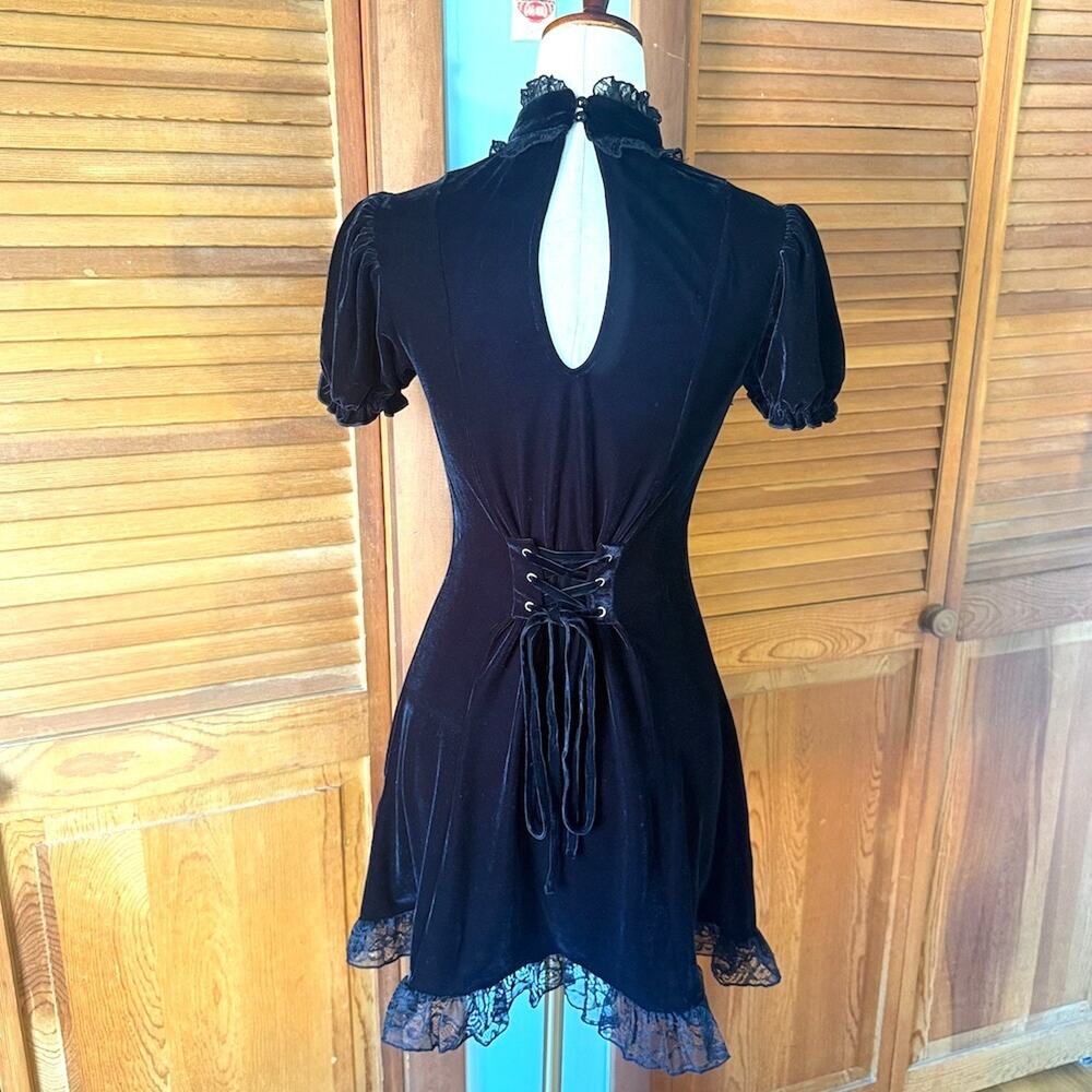 Killstar Gothic Lolita Victorian Vkei Witchcore Black Velvet Lace Mini Dress - Picture 7 of 10